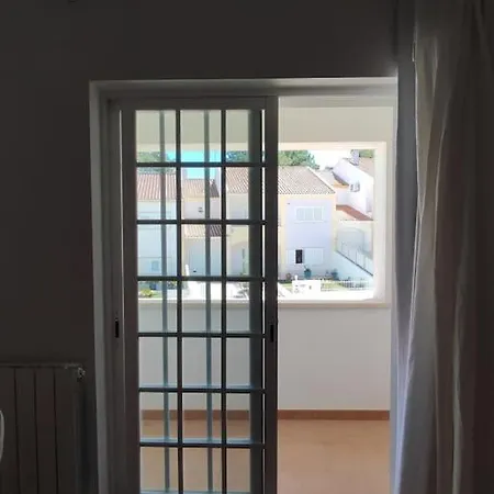Casa Rosas - Moradia Com Jardim E Churrasco, Charneca Da Cotovia Villa *