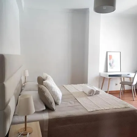 Casa Rosas - Moradia Com Jardim E Churrasco, Charneca Da Cotovia 빌라 세심브라