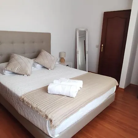 Villa Casa Rosas - Moradia Com Jardim E Churrasco, Charneca Da Cotovia Sesimbra