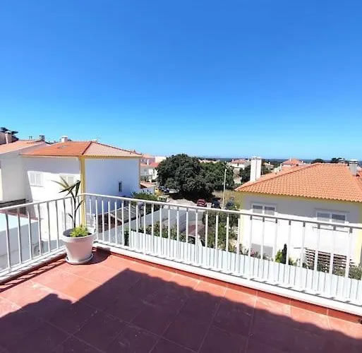 Casa Rosas - Moradia Com Jardim E Churrasco, Charneca Da Cotovia 别墅 塞辛布拉